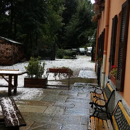 Bed & Breakfast Alpina 3*